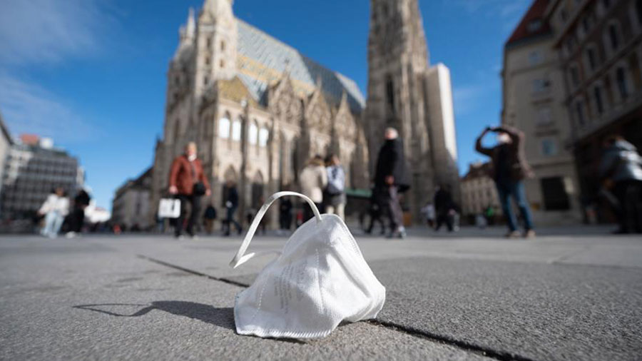 Casi toda Europa deja atrás el uso obligatorio de las mascarillas