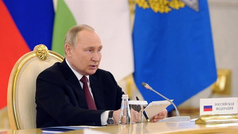 Putin expulsa a 27 diplomáticos españoles de Rusia