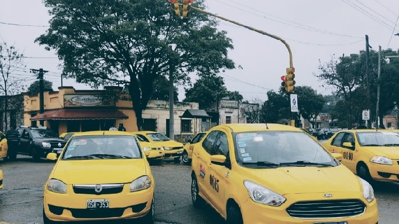 San Salvador de Jujuy: taxistas fueron sancionados tras una fuerte movilización