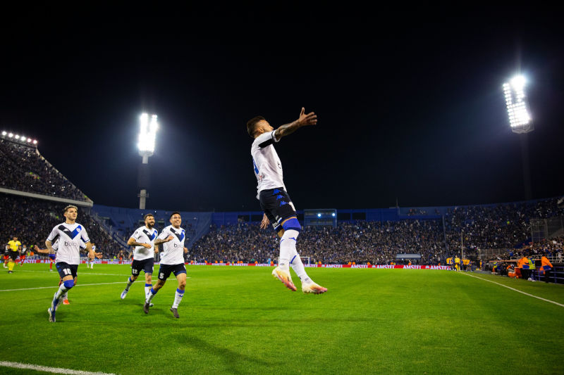 Copa libertadores: Vélez venció por 1 a 0 a River Plate 