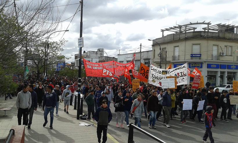 Berisso: una multitud exigió justicia por Antonella