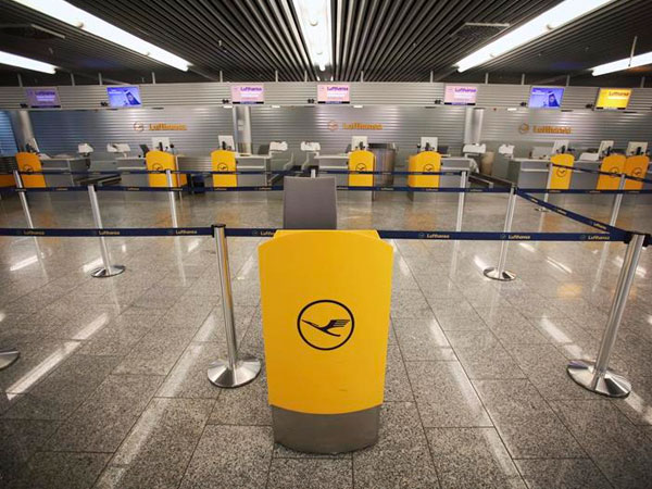 Lufthansa: huelgas contra la precariedad laboral, cuestionan a las cúpulas sindicales alemanas