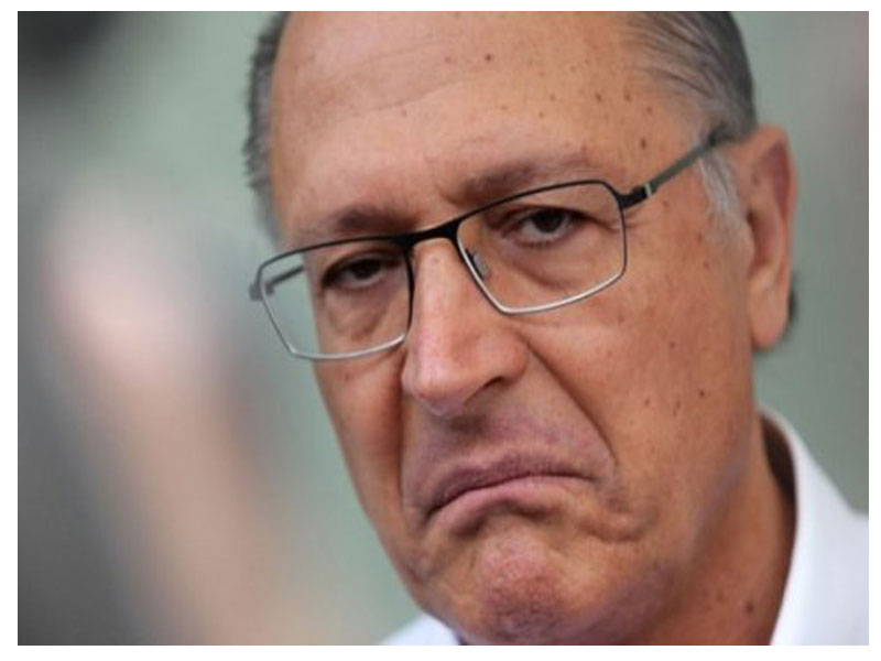 Brasil: victoria de los secundarios, el gobernador Alckmin pospone la reorganización