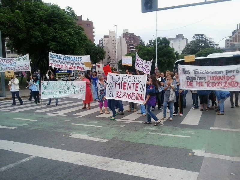 Córdoba: los docentes se movilizan contra el pacto Monserrat-Grahovac