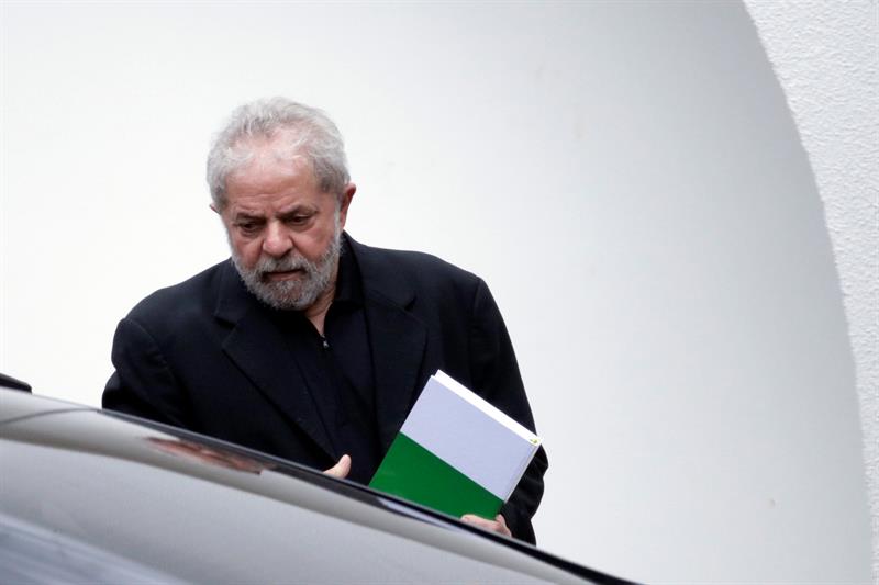 Brasil: la fiscalía avanza con un pedido arbitrario de prisión preventiva para Lula