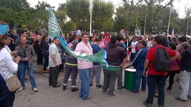 La unidad de los de abajo es la exigencia de un plan de lucha de los trabajadores de la educación