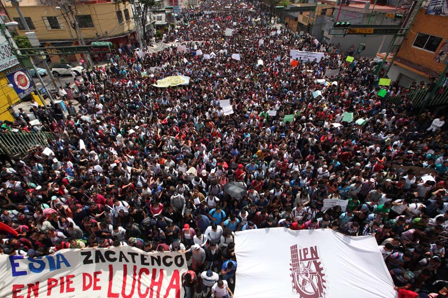 En paro más de 15 escuelas del Instituto Politécnico Nacional