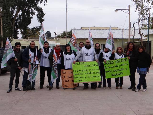 Militancia y críticas a la conducción Celeste, en la Caravana del SUTE Godoy Cruz