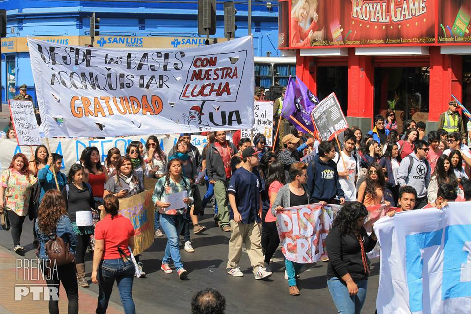 Chile: dirección estudiantil se baja de la mesa de diálogo 