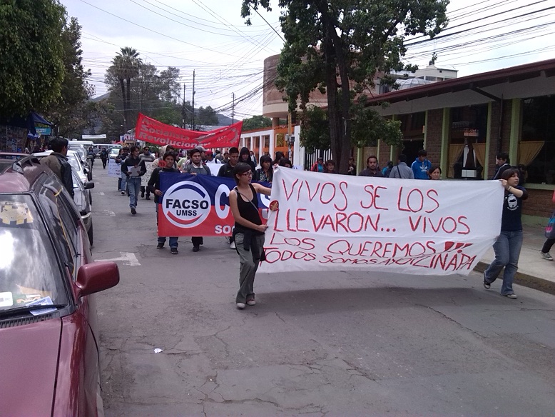 Bolivia: jornada internacional por los 43 estudiantes desaparecidos de Ayotzinapa 