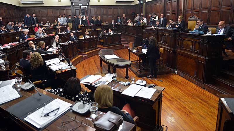 Cambiemos se negó a pedir por una audiencia pública en Mendoza