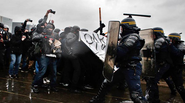 Un año de prisión a estudiante catalán por participar de las manifestaciones del Nuit Debout