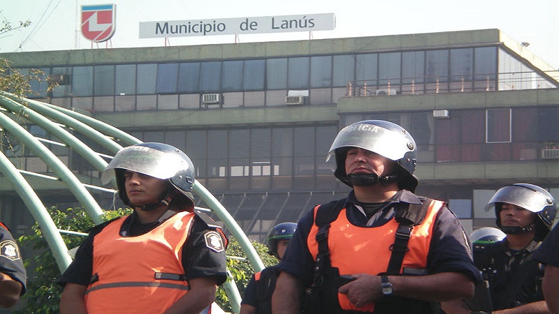 Lanús: la Policía es la inseguridad