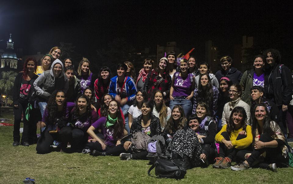 Estudiantes de la Facultad de Sociales en el 31° Encuentro Nacional de Mujeres