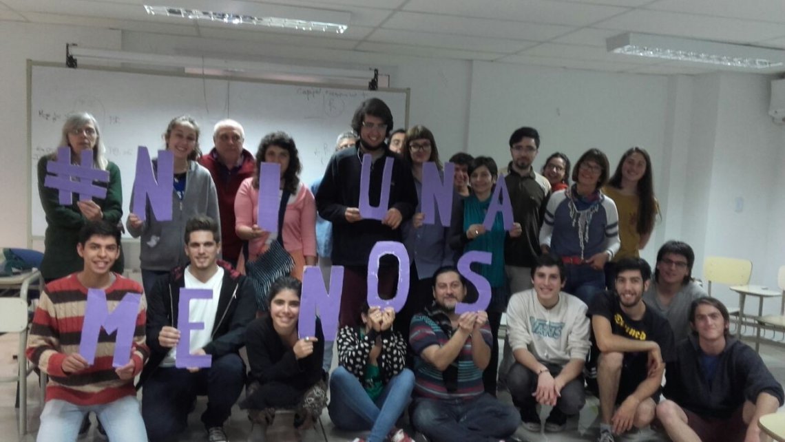 Estudiantes universitarias de Córdoba dicen #NiUnaMenos