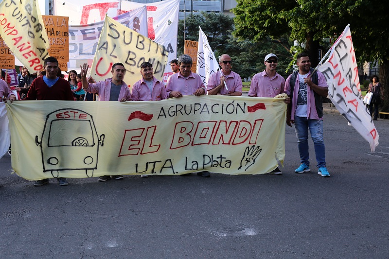 La Plata: Nueva movilización de los choferes de la línea Este