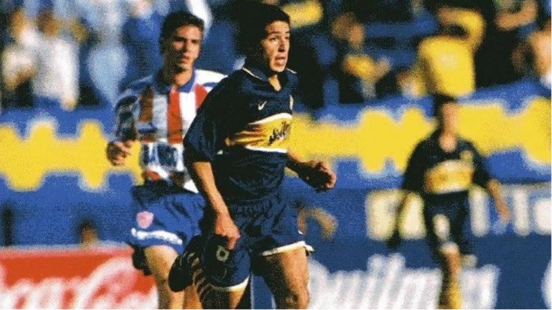 Riquelme: a 20 años del debut del mejor enganche de nuestro fútbol