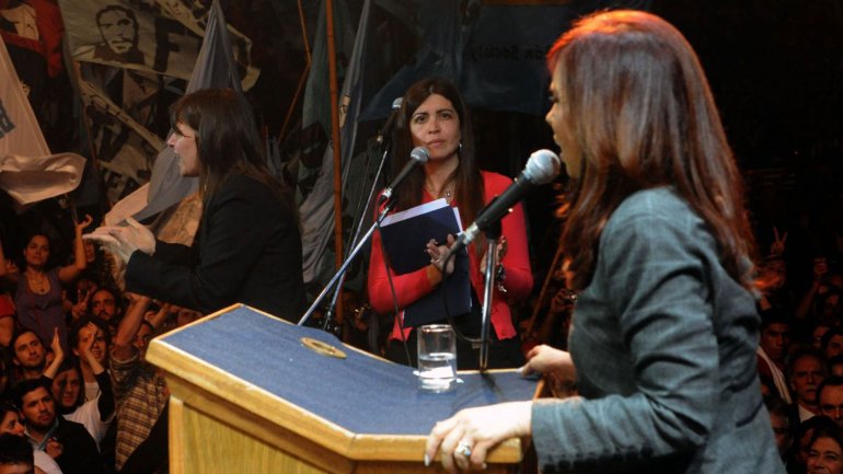 La locutora de las cadenas de Cristina, otra víctima de "la grieta"