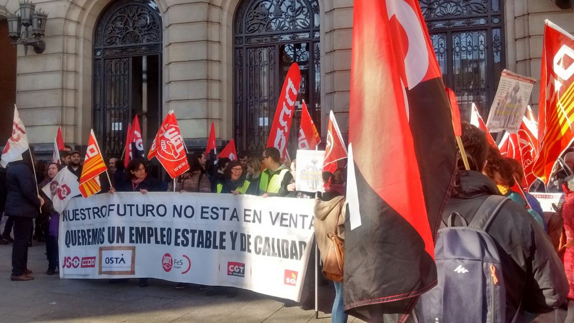 “Intentar sacar el conflicto de los centros de trabajo e implicar a los usuarios”