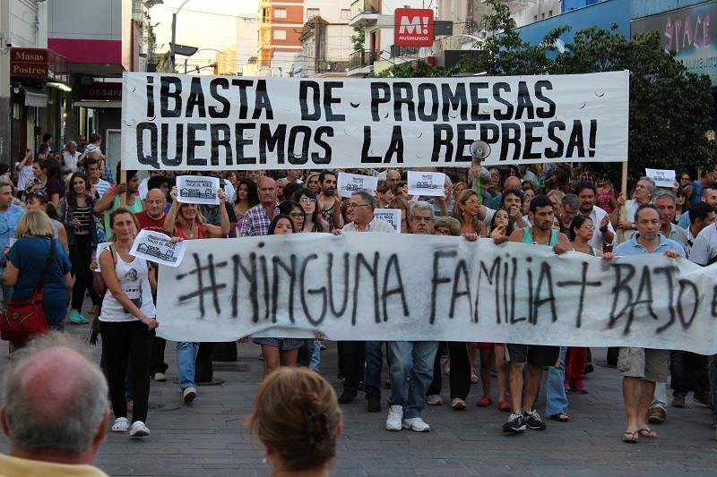 Pergamino en lucha por #NiUnaFamiliaMásBajoElAgua