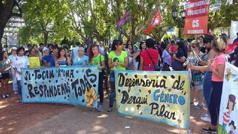  Sigue la violencia policial y judicial contra la mujer atacada en San Miguel