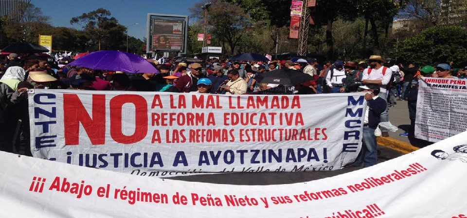 Marchan maestros desde el Auditorio Nacional al Senado