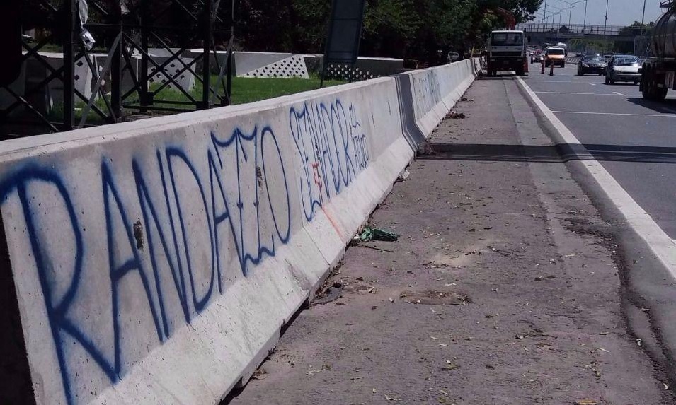 Cumbre del PJ bonaerense suspendida: Domínguez y Randazzo en el ojo de la tormenta