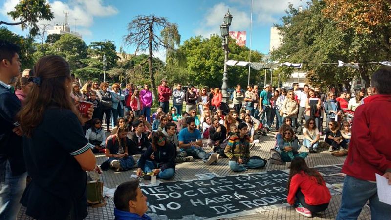 El derecho a huelga y a la educación