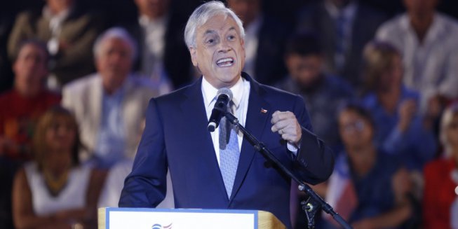 Sebastián Piñera lanza su candidatura para las presidenciales en Chile