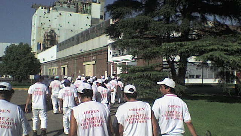 En la industria jabonera las "Felices Pascuas" son solo para los gerentes 