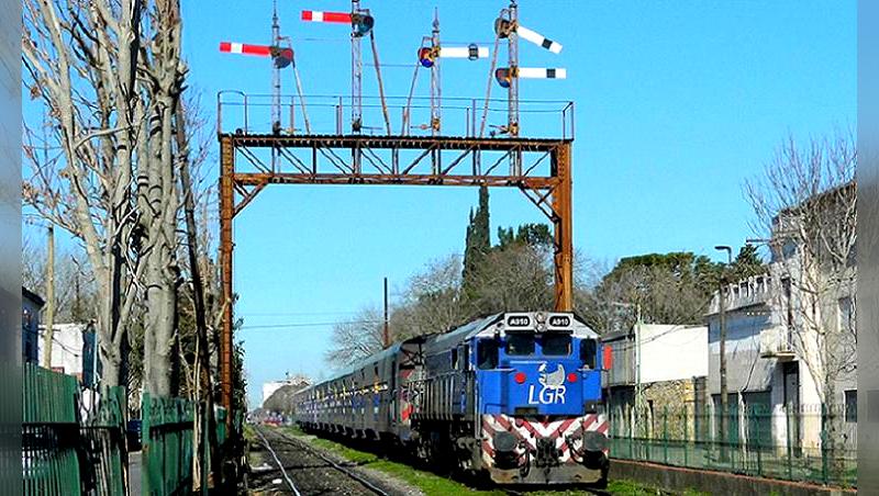 Golpe a Trenes Argentinos: ordenan reinstalar a señalero 