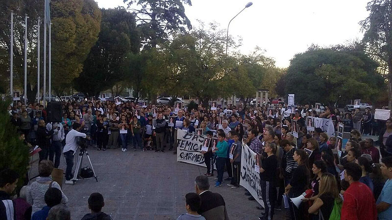 (FOTOS)En San Carlos se realiza una multitudinaria marcha por María del Carmen Solís