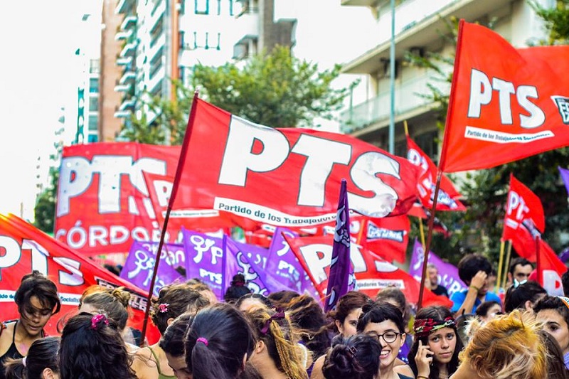 Córdoba: estudiantes dicen que recibirse no es un mérito, es un derecho