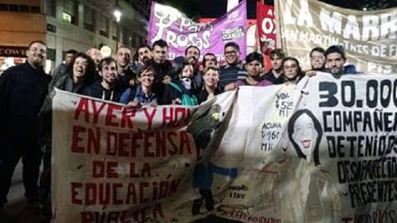 Estudiantes terciarios de CABA marchan contra el 2 x 1