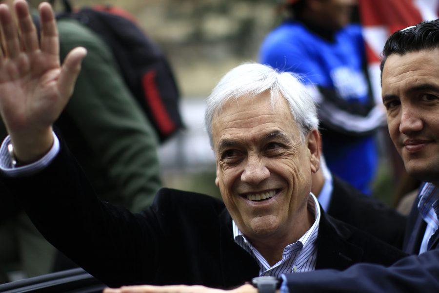 El millonario Piñera y la derecha celebran un importante resultado en primarias