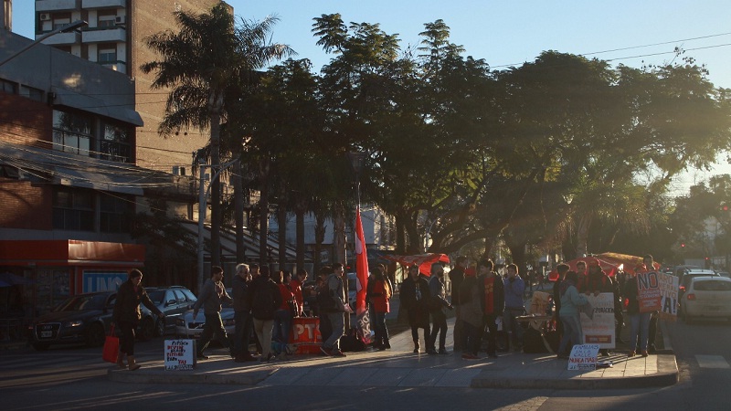 Santa Fe: acto en apoyo a los trabajadores de PepsiCo