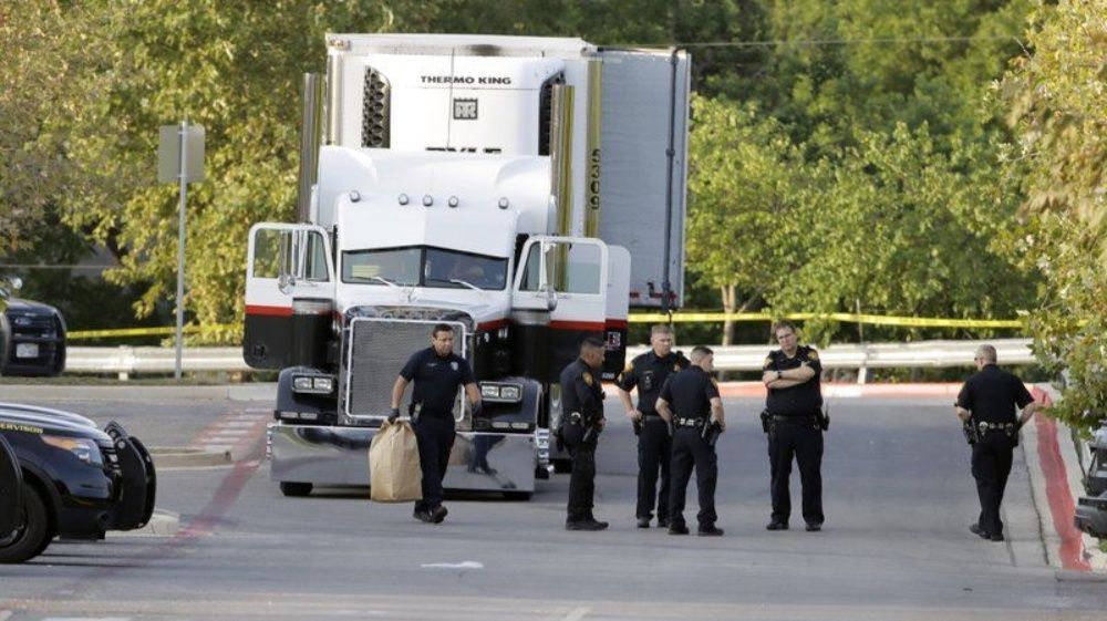 Texas: migrantes en tráiler fallecieron por asfixia y deshidratación