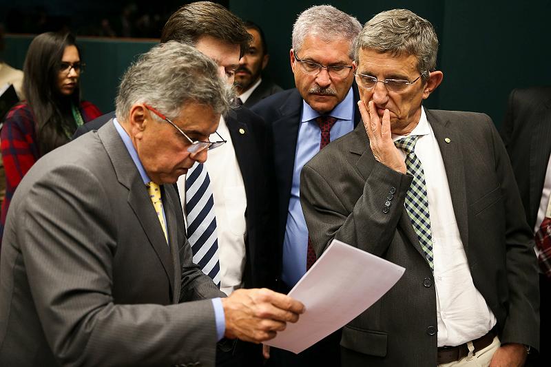 Luego de salvar a Temer diputados muestran división regional y partidaria