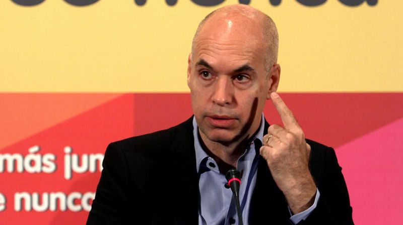 ¿Trabajar o estudiar? Cinco claves para entender la reforma educativa de Larreta