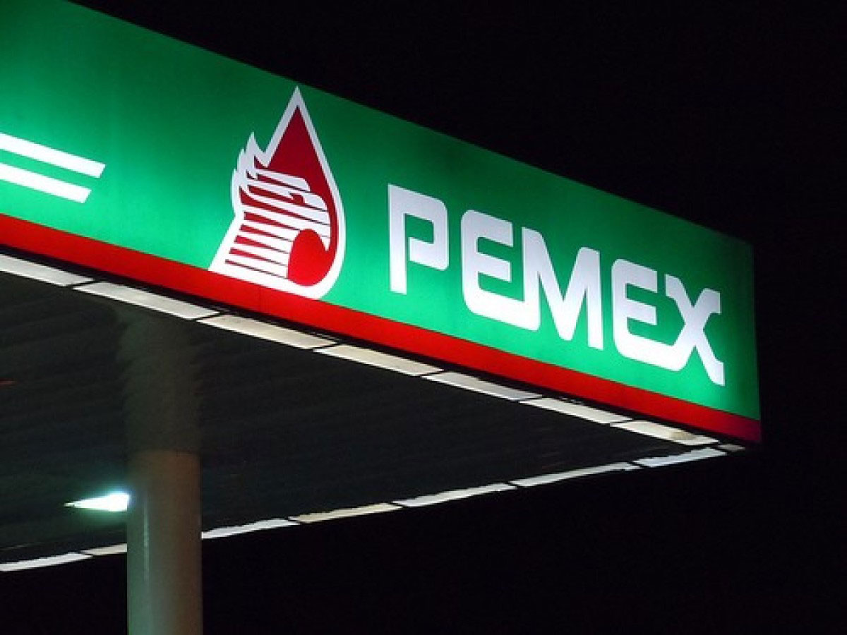 Miles de despidos en Pemex, consecuencia de la reforma energética