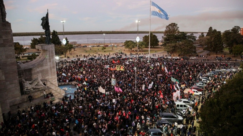 Santa Fe: crisis en las alturas, lucha de clases y emergencia desde abajo de nuevos actores