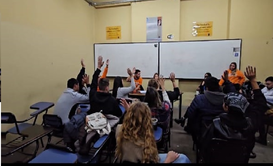 Después de mandar patotas contra estudiantes en Derecho, Nuevo Espacio prepara asamblea trucha en Económicas