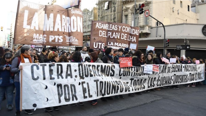 17 y 18 de mayo, nuevo paro docente contra el ajuste de Kicillof