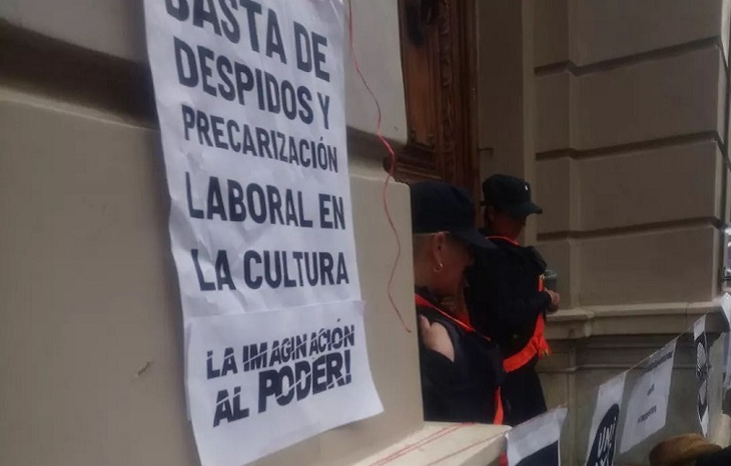 Artistas en Córdoba se movilizan para evitar el apagón cultural