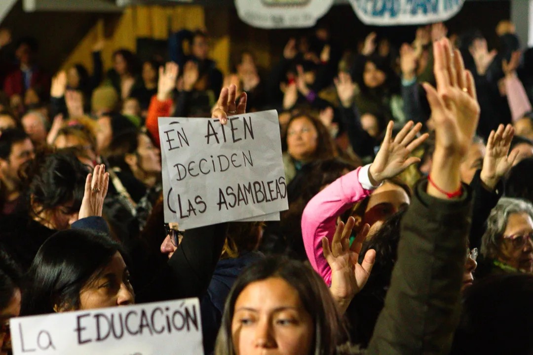 Con la participación de más de 5 mil docentes en las asambleas, continúa el paro de Aten 