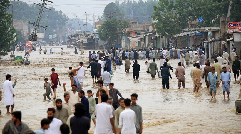 Inundaciones en Pakistán dejan a millones sin hogar