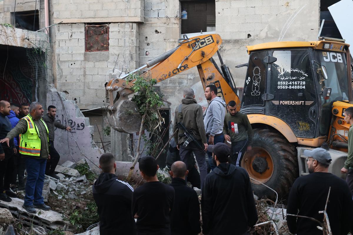 Continúa la ocupación en Palestina: destruyen escuelas, refugios y caminos