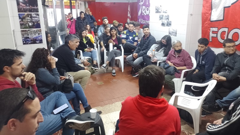 Nuevo local del PTS en Varela: "Acá ya tenemos un grupo de trabajo, hay que empezar a mover"