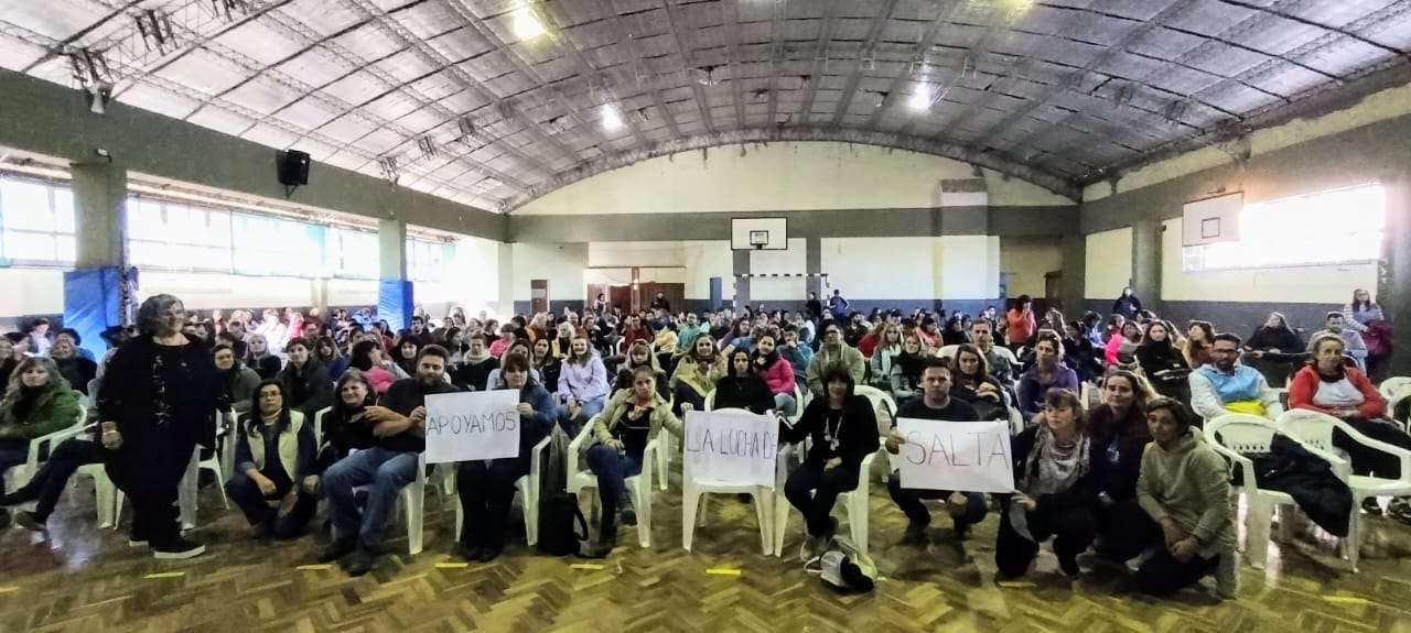 Luego de una fuerte asamblea ¿cómo sigue la lucha docente en Bahía Blanca? 