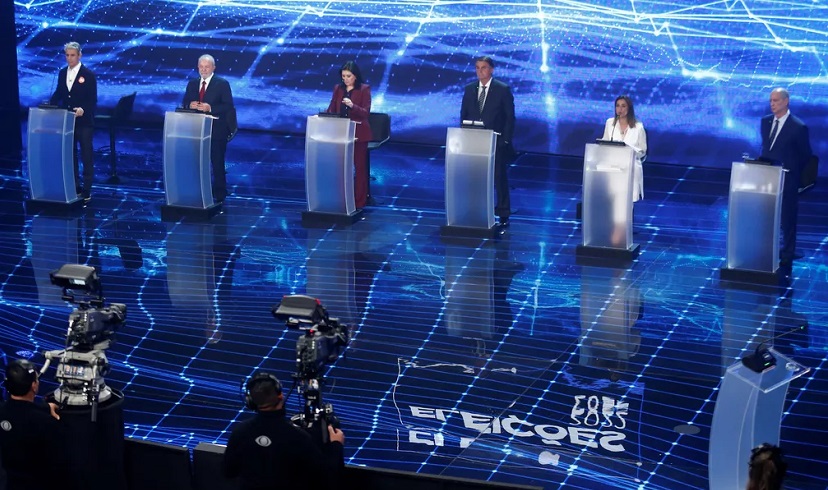 Lula y Bolsonaro se cruzaron en un primer debate presidencial en Brasil